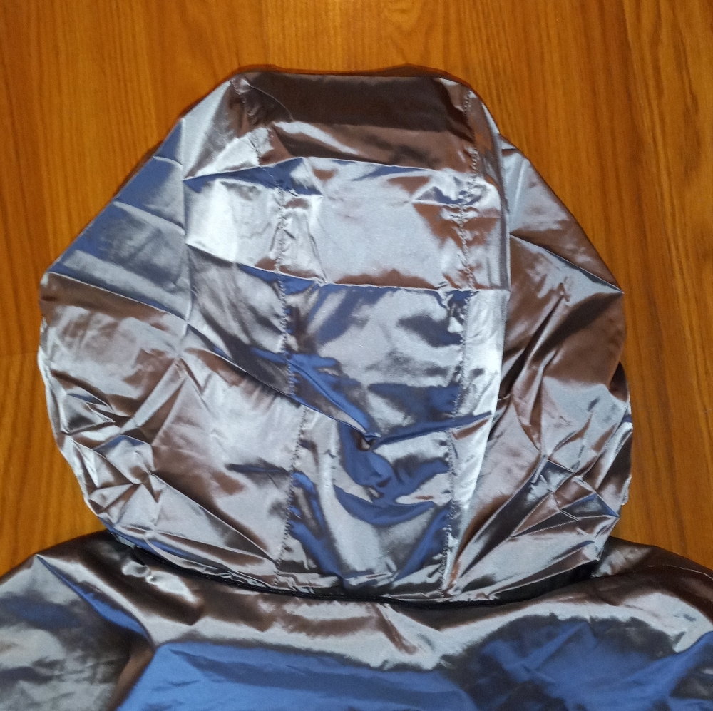 Sz.M Women's Oakley Windbreaker Jacket With Hood - Picture 6 of 8